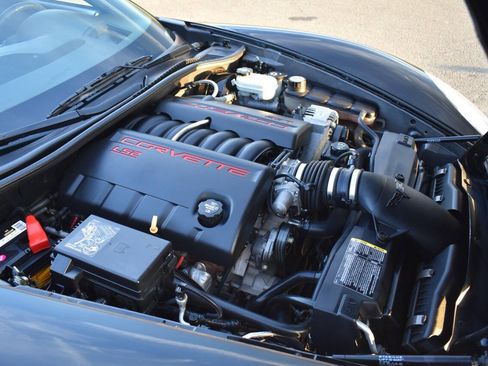 Used 2007 Chevrolet Corvette Coupe w/ Preferred Equipment Group image 30