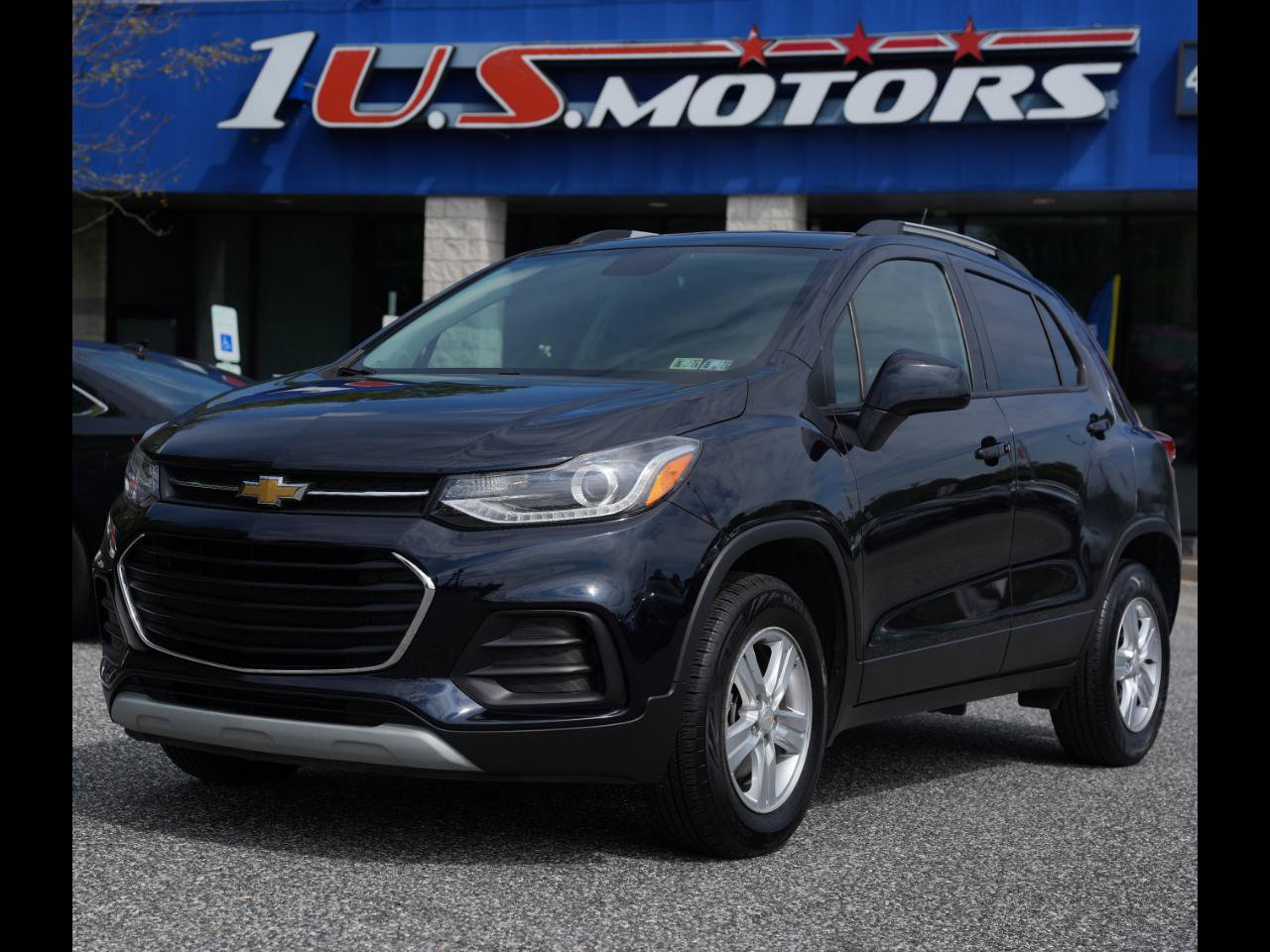 Used 2022 Chevrolet Trax LT w/ LT Convenience Package AWD/4WD image 1
