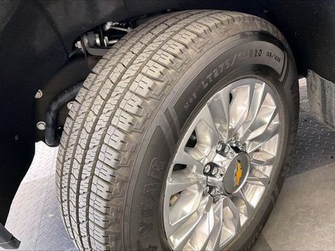 Used 2021 Chevrolet Silverado 2500 High Country w/ Z71 Off-Road Package AWD/4WD image 33