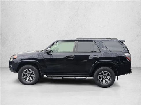 Used 2019 Toyota 4Runner TRD Off-Road image 5