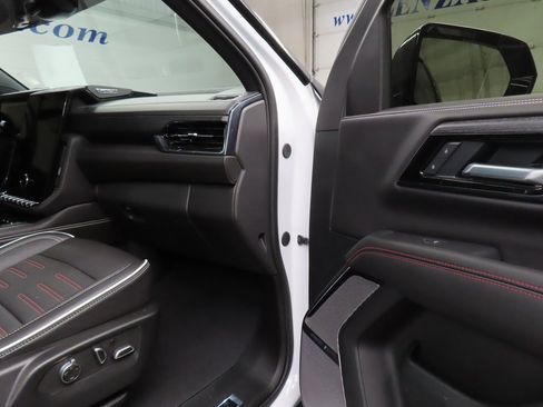 Used 2025 GMC Yukon AT4 Ultimate image 27