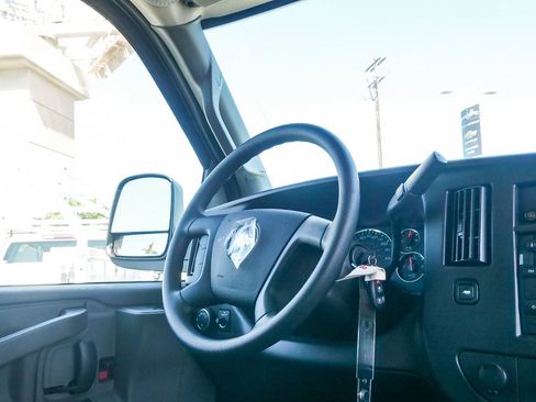 New 2026 Chevrolet Express 2500 w/ Driver Convenience Package image 14