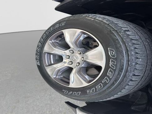 Used 2021 RAM 1500 Laramie AWD/4WD image 10