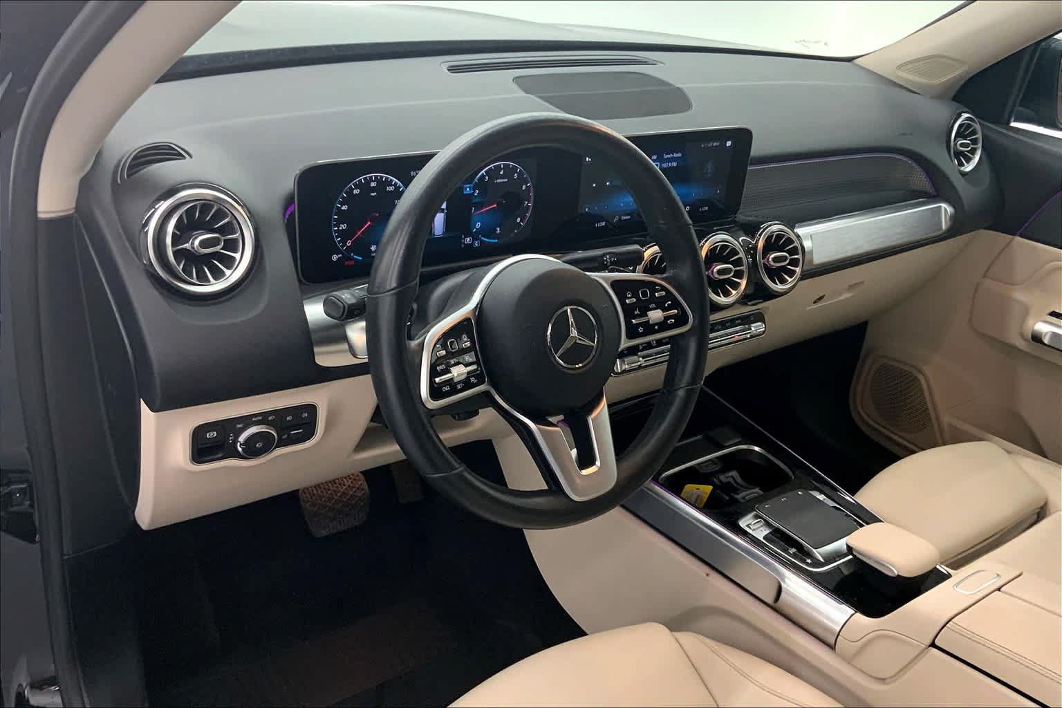 Used 2020 Mercedes-Benz GLB 250 image 14