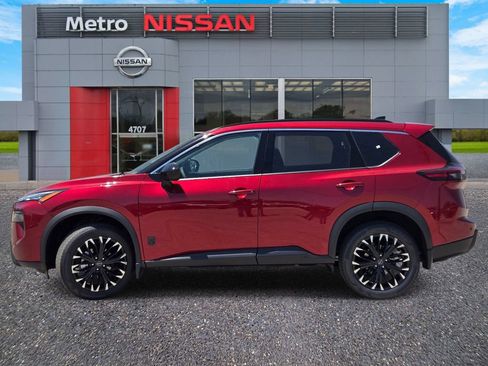 New 2026 Nissan Rogue Dark Armor FWD image 3