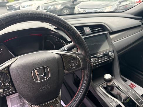 Used 2018 Honda Civic Si image 11