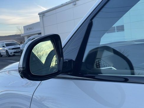 Certified 2026 BMW X7 xDrive40i image 26