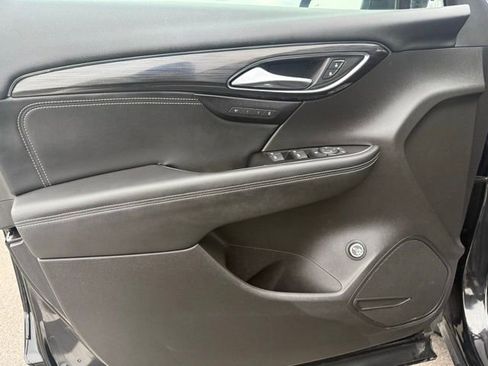 Used 2023 Buick Envision Essence w/ Sport Touring Package image 11