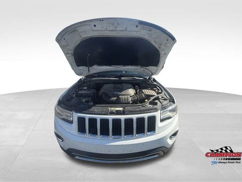 Used 2014 Jeep Grand Cherokee Limited w/ Luxury Group II image 9