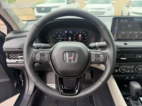 Used 2026 Honda Accord EX-L image 16