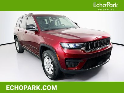 Used 2023 Jeep Grand Cherokee Laredo w/ Luxury Tech Group I
