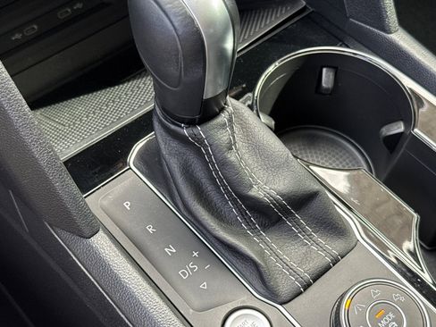 Used 2023 Volkswagen Atlas SE w/ Panoramic Sunroof Package image 22