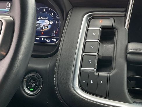 Used 2023 Chevrolet Tahoe LT w/ Luxury Package image 36