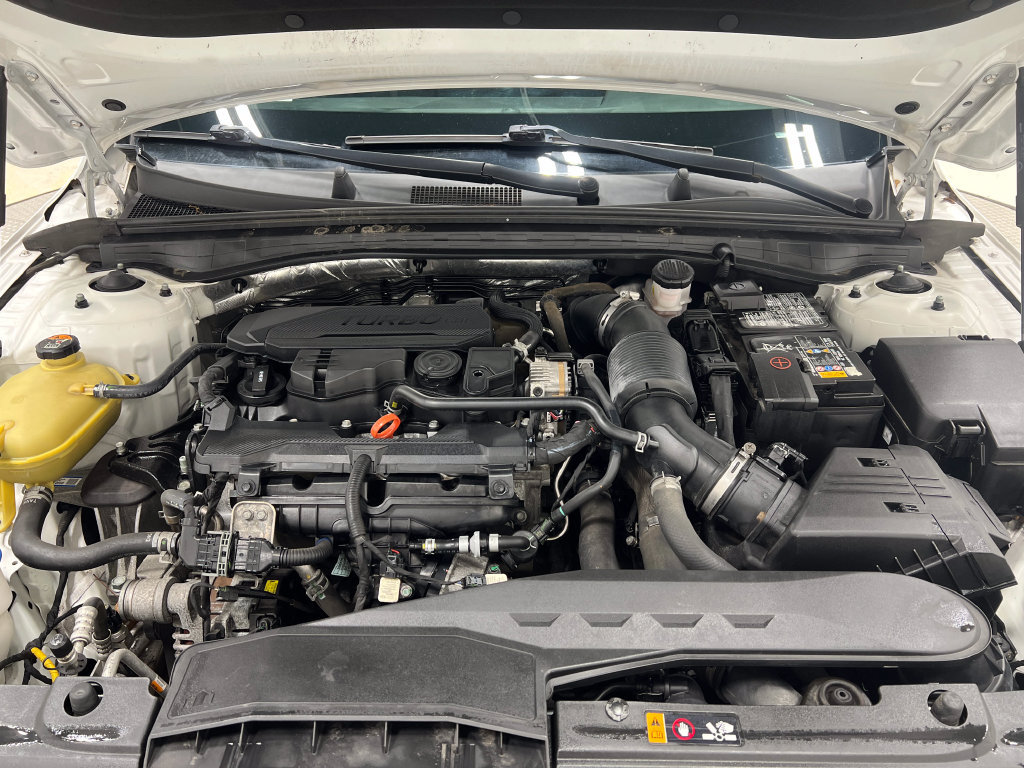 Used 2022 Kia K5 GT-Line w/ GT-Line FWD Premium Package image 29