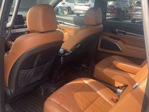Used 2023 Kia Telluride SX Prestige X-Pro image 9