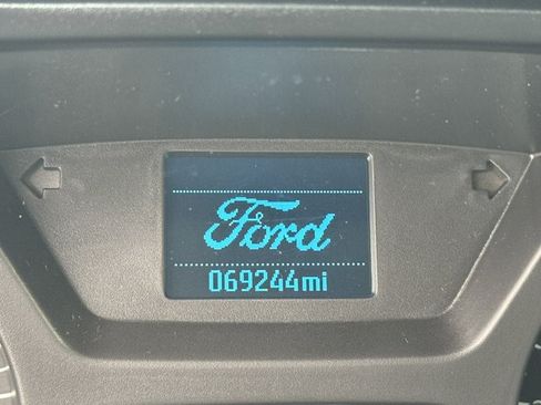 Used 2019 Ford Transit 350 156 DRW RWD image 9