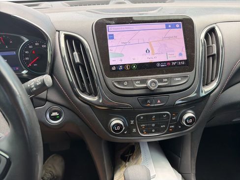 Used 2022 Chevrolet Equinox RS w/ RS Leather Package image 12