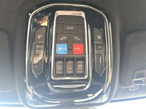 Used 2023 Jeep Grand Cherokee L Summit image 19