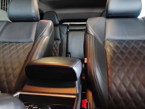 Used 2023 Mitsubishi Outlander SEL image 13