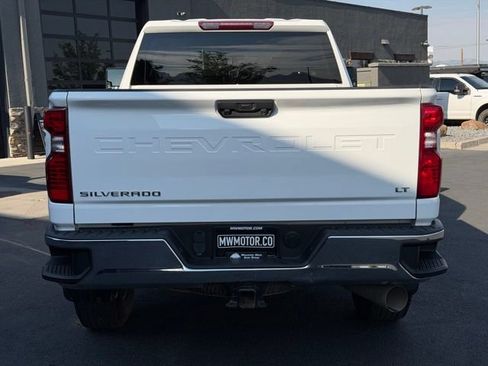 Used 2023 Chevrolet Silverado 2500 LT AWD/4WD image 6