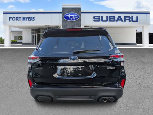 New 2025 Subaru Forester Touring image 6
