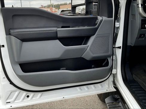 Used 2023 Ford F250 XL w/ STX Appearance Package image 18