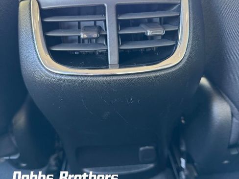 Used 2024 Chevrolet Malibu LT image 30