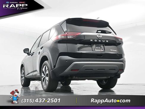 Used 2023 Nissan Rogue SV AWD/4WD image 24