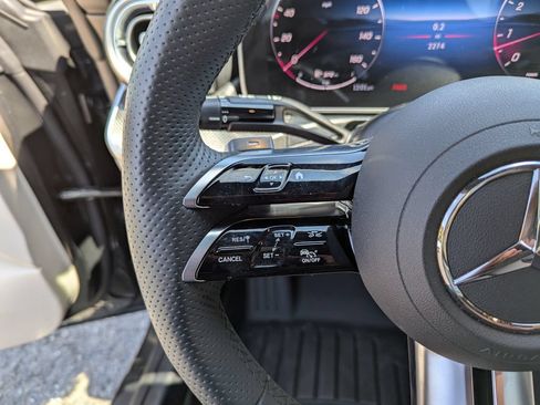 Used 2026 Mercedes-Benz CLE 450 4MATIC Cabriolet image 17