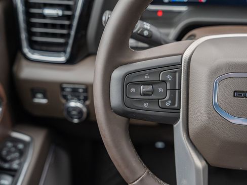 Used 2025 GMC Sierra 3500 Denali w/ Denali Reserve Package image 45