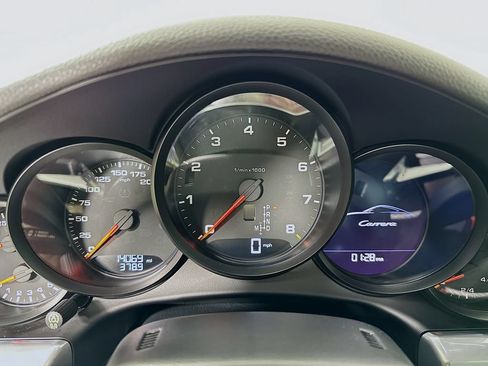 Used 2018 Porsche 911 Carrera RWD image 11