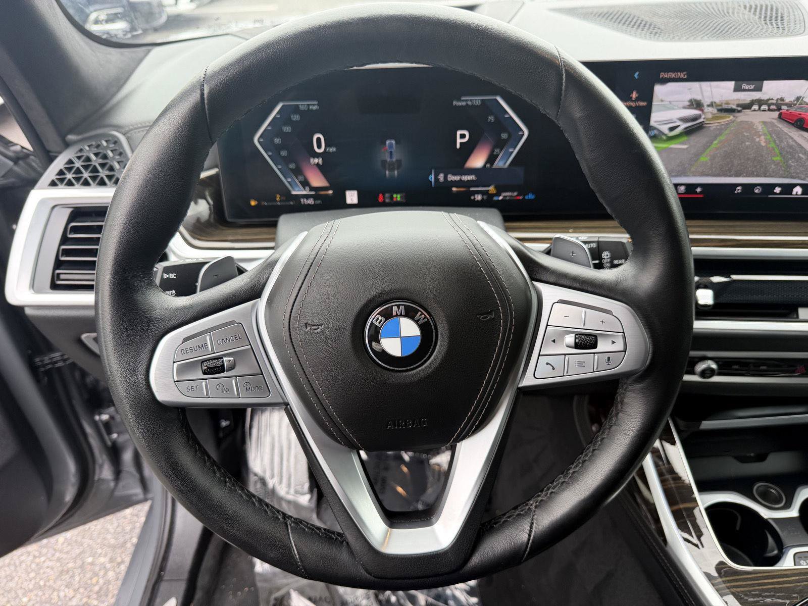 Used 2024 BMW X7 xDrive40i w/ Executive Package AWD/4WD image 12