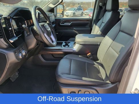 Used 2025 GMC Sierra 2500 SLT w/ SLT Convenience Package image 23