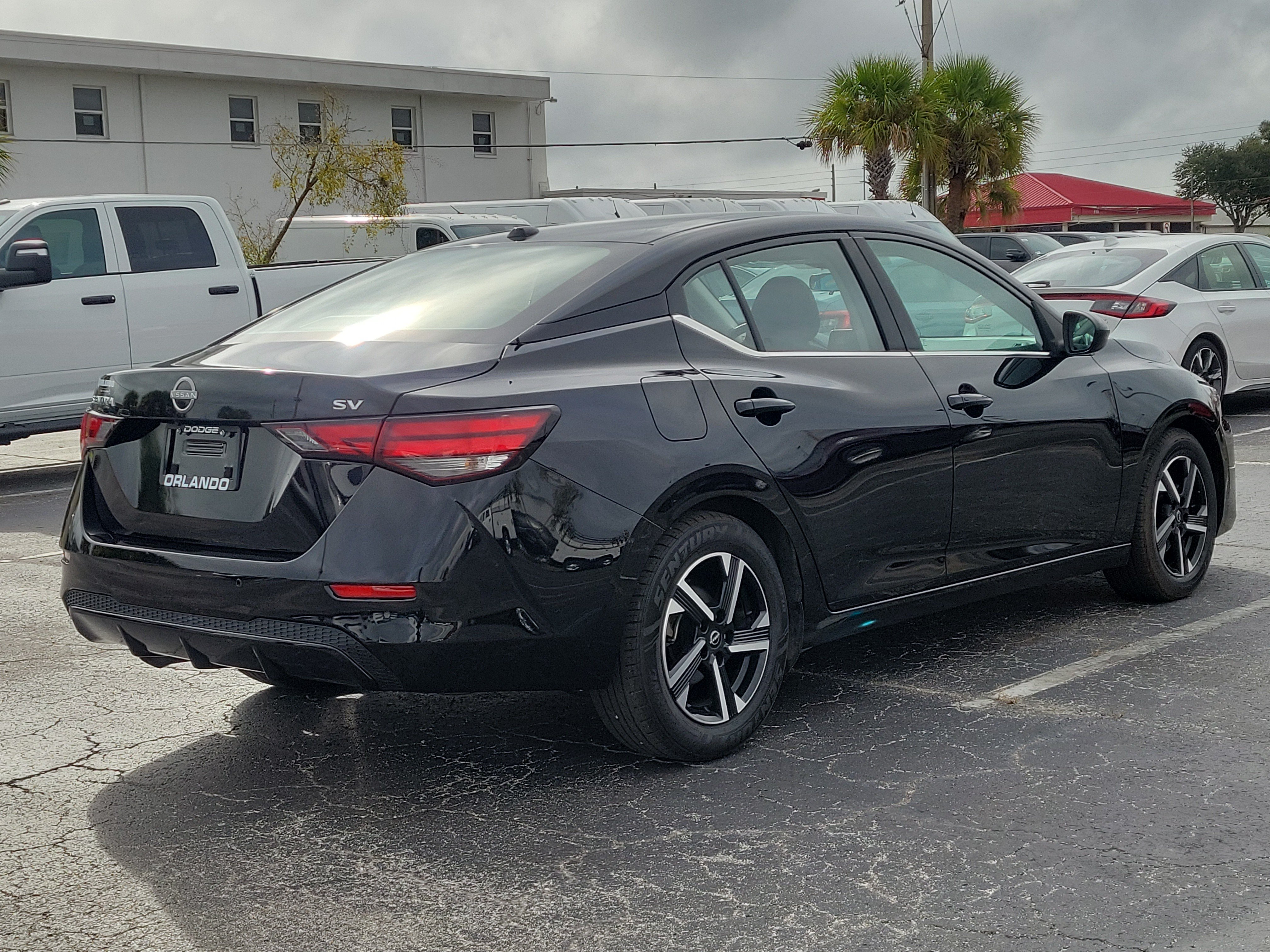 Used 2024 Nissan Sentra SV FWD image 7