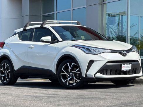 Certified 2021 Toyota C-HR XLE FWD image 2