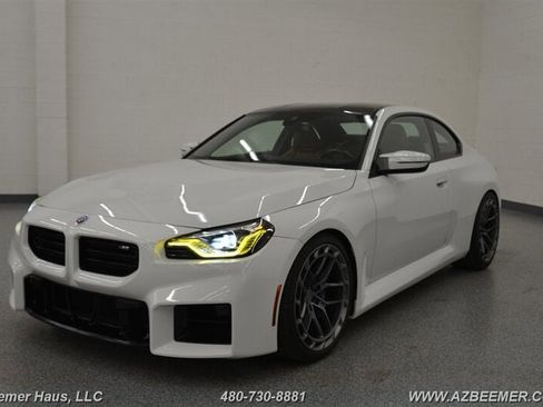 Used 2023 BMW M2 w/ Lighting Package image 2