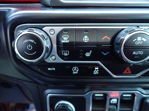 Used 2020 Jeep Wrangler Unlimited Rubicon AWD/4WD image 18