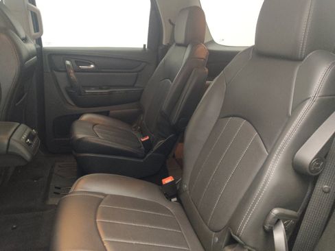 Used 2017 GMC Acadia Limited SLT AWD/4WD image 18