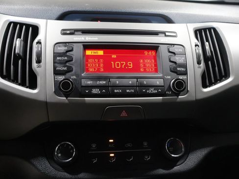 Used 2014 Kia Sportage LX FWD image 24