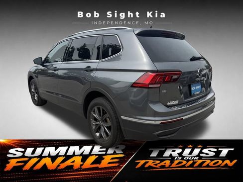 Used 2022 Volkswagen Tiguan SE AWD/4WD image 9