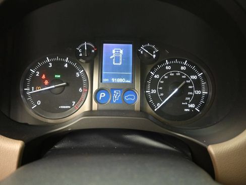 Used 2018 Lexus GX 460 AWD/4WD image 4
