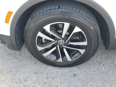 Certified 2023 Volkswagen Tiguan S FWD image 14