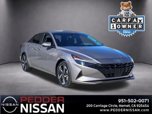 Used 2023 Hyundai Elantra SEL w/ Convenience Package image 1