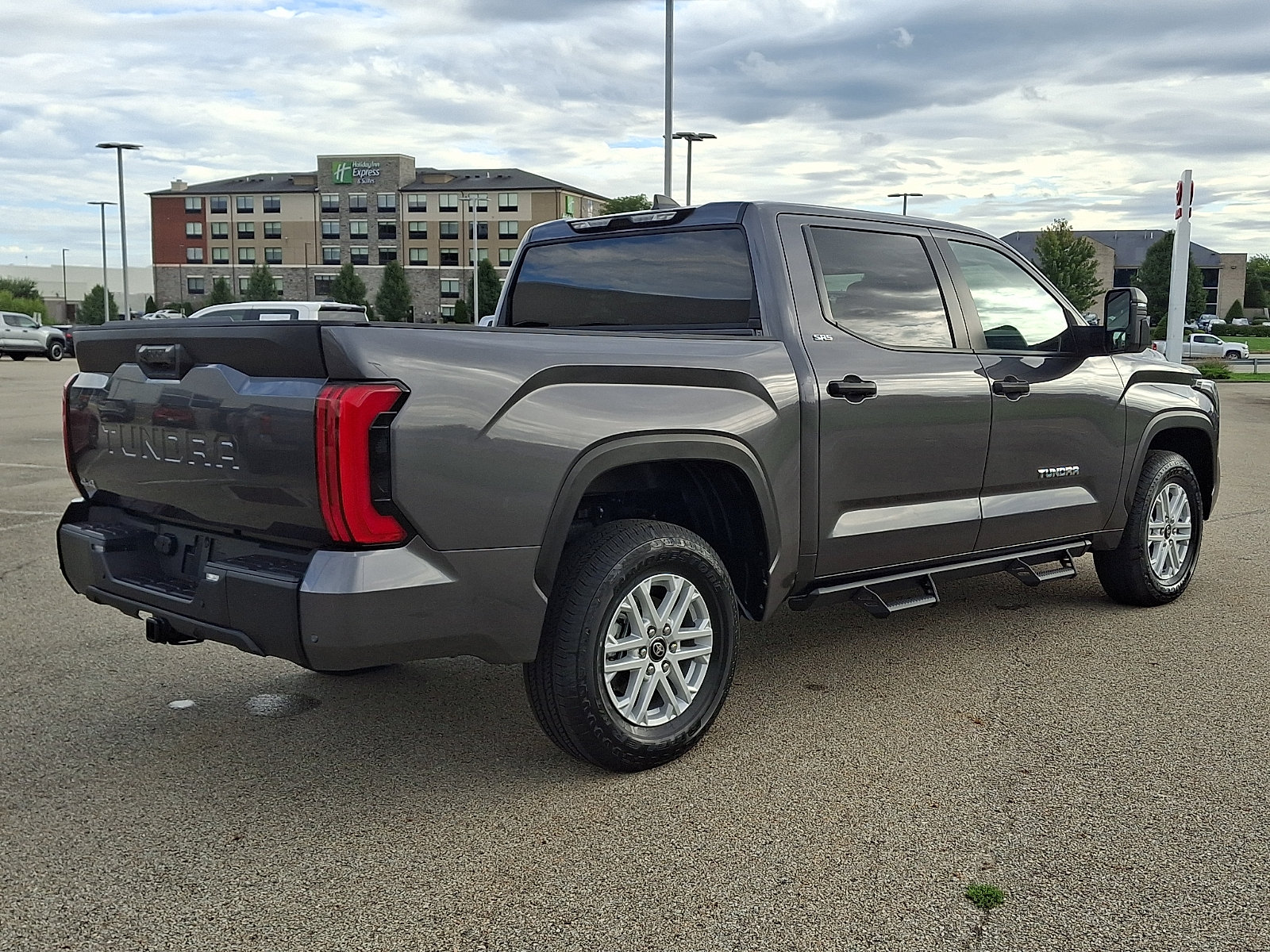 Certified 2026 Toyota Tundra SR5 w/ SR5 Convenience Package AWD/4WD image 6