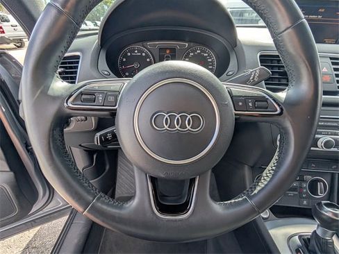Used 2018 Audi Q3 2.0T Premium w/ Convenience Package image 27