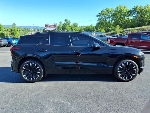 Used 2024 Chevrolet Blazer EV RS AWD/4WD image 10