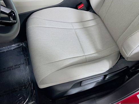 Used 2025 Honda Accord LX image 18