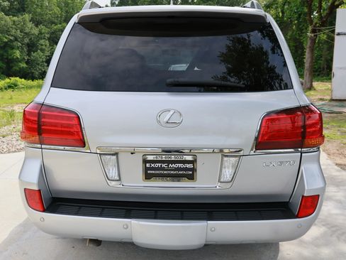 Used 2011 Lexus LX 570 4WD image 6