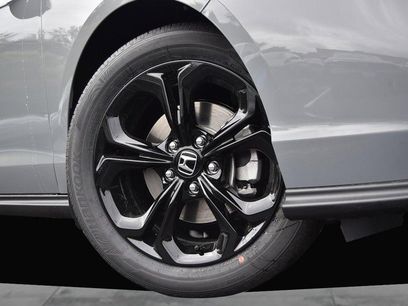 New 2025 Honda Accord SE