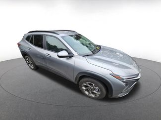 Used 2025 Chevrolet Trax LT video 2